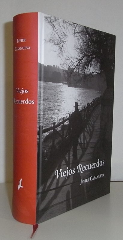 Viejos recuerdos con La Gaviota" al fondo"