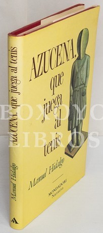 Azucena, que juega al tenis